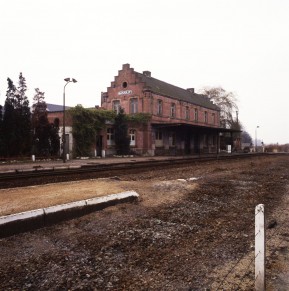 Bassily - SNCB K04030-003.jpg